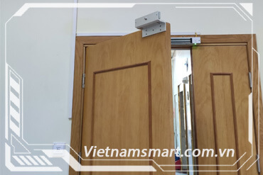 Kiểm soát vào ra cửa VietnamSmart