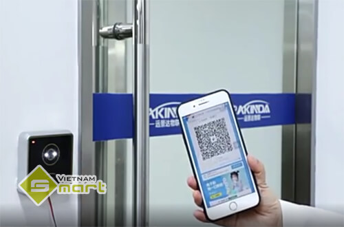 Sản phẩm máy quét mã vạch QRCode RD006 có thể đọc được mã vạch điện tử qua màn hình điện thoại